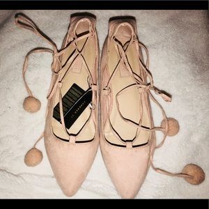 F21 Close Flat Shoes